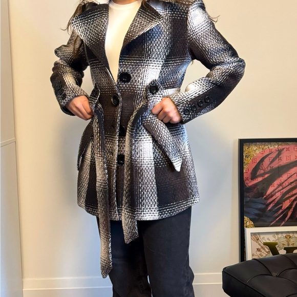 Women’s UK2LA plaid trench coat - Picture 1 of 7